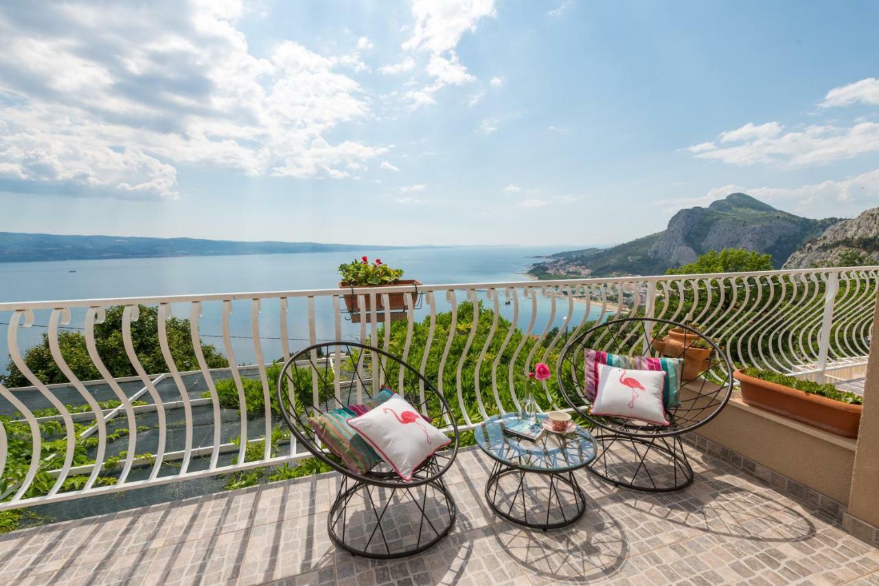 Holiday Home Figa Omiš Exteriör bild
